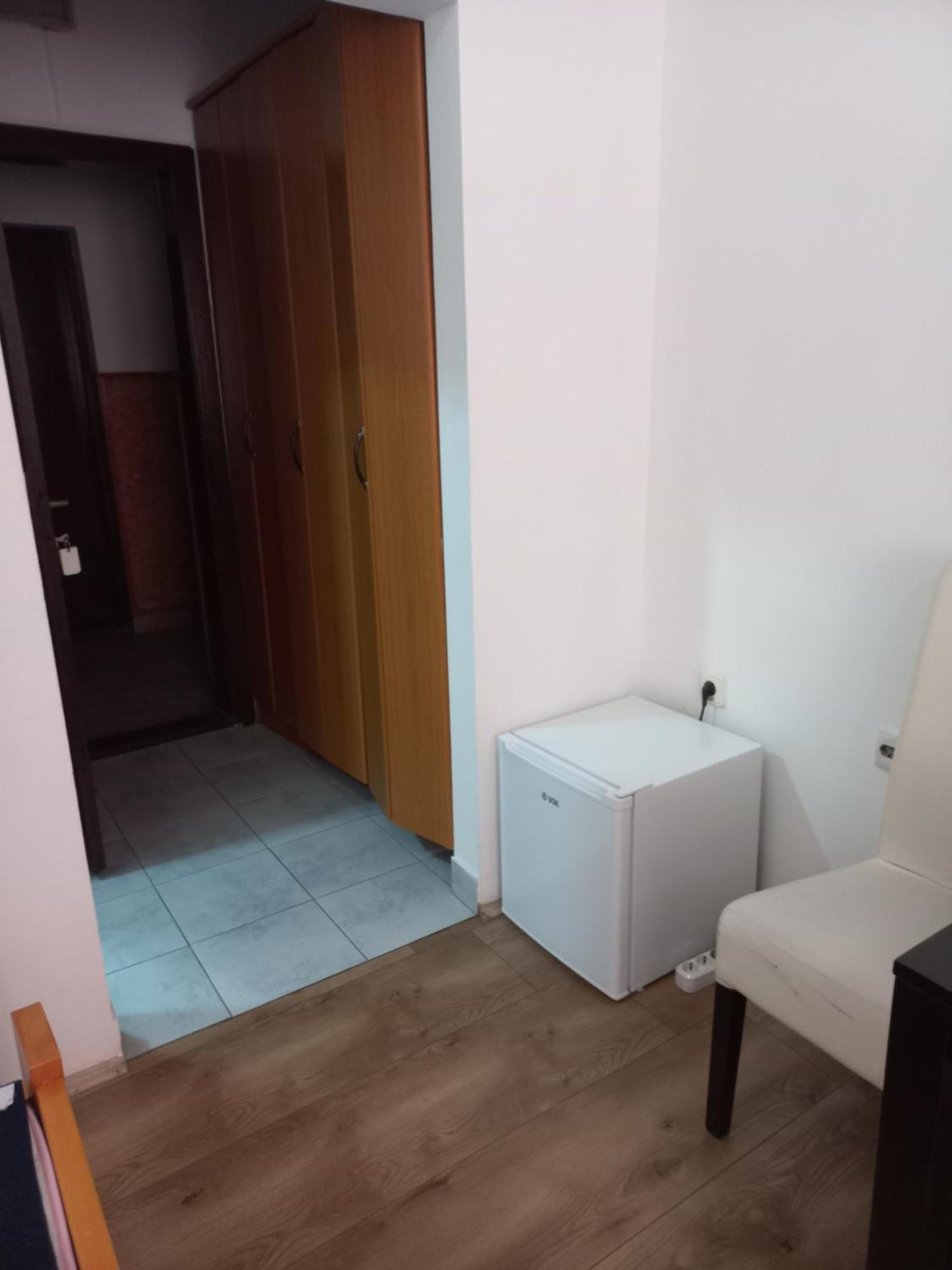 Hotel Duga Нови Сад Екстериор снимка