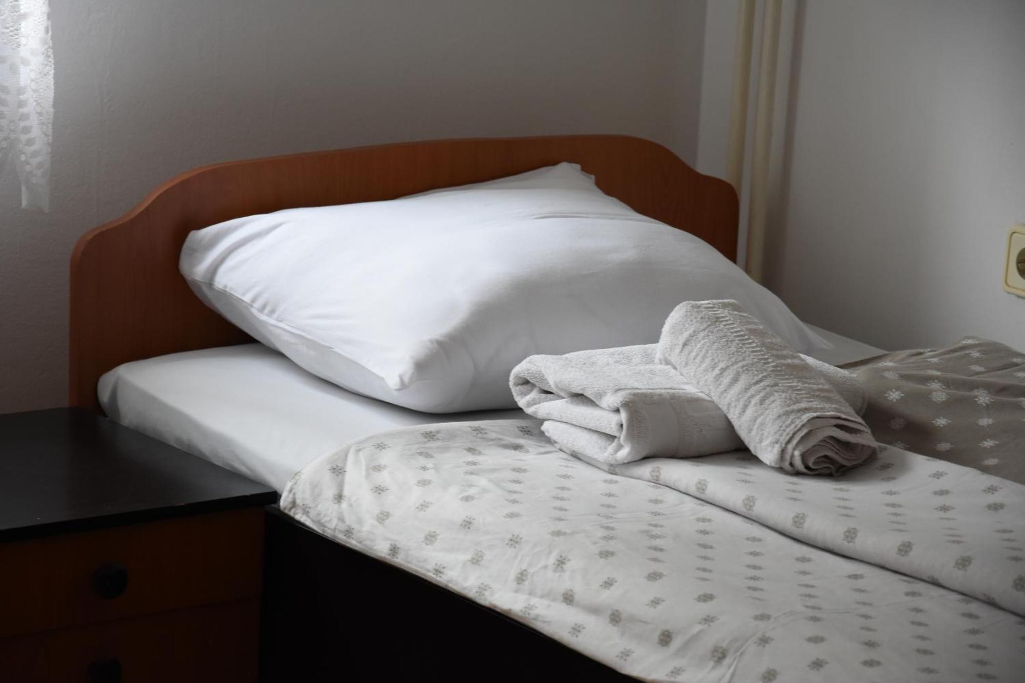 Hotel Duga Нови Сад Екстериор снимка